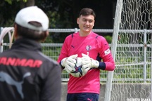 Thủ thành Đặng Văn Lâm tiếp tục bị Cerezo Osaka "bỏ rơi"