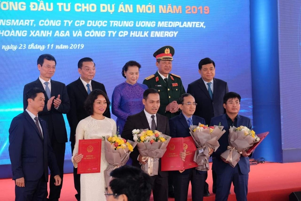 Chủ tịch Quốc hội: Khu CNC Hòa Lạc cần tạo sức cạnh tranh của công nghệ Việt - 2 Chủ tịch Quốc hội: Khu CNC Hòa Lạc cần tạo sức cạnh tranh của công nghệ Việt - 2