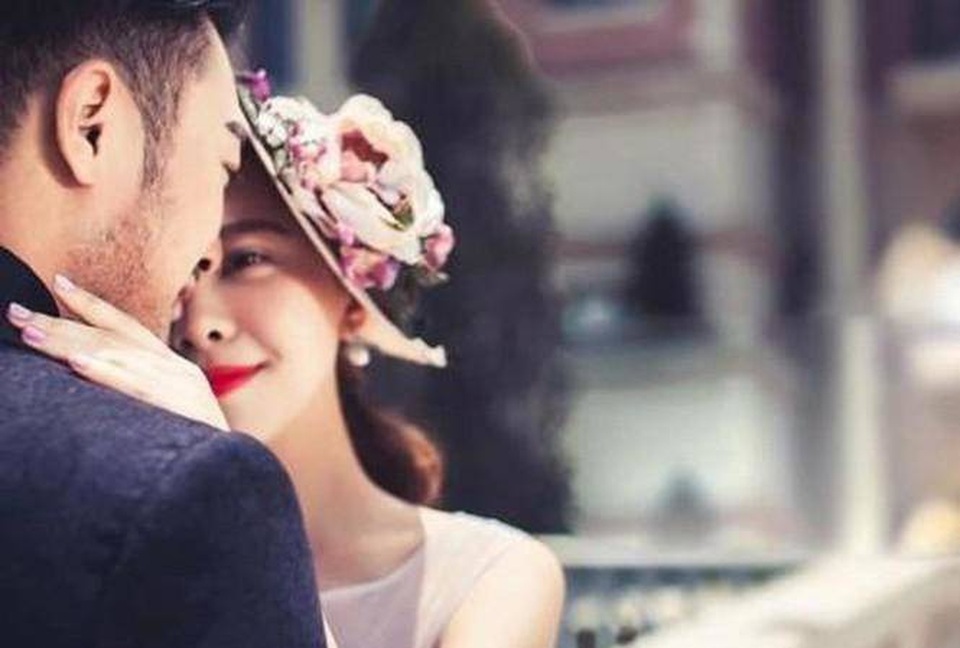 Lý do chồng trẻ lén rút tiền tiết kiệm đi ngoại tình khiến vợ chết lặng - 1 Lý do chồng trẻ lén rút tiền tiết kiệm đi ngoại tình khiến vợ chết lặng - 1