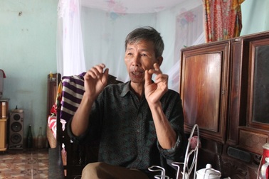 Trưởng thôn ăn chặn gạo cứu đói của người nghèo