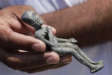 Phát hiện kho cổ vật trong cung điện Nữ hoàng Cleopatra dưới đáy biển 