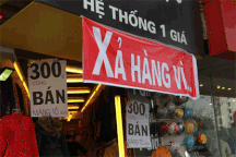 Cửa hiệu kêu gào “hoàn cảnh” để... giảm giá!