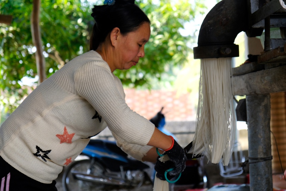 Về làng làm miến xứ Thanh ngày giáp Tết nguyên đán - 1 Về làng làm miến xứ Thanh ngày giáp Tết nguyên đán - 1
