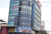 Thu phí cao hơn giá niêm yết, phòng khám có bác sĩ Trung Quốc bị xử phạt