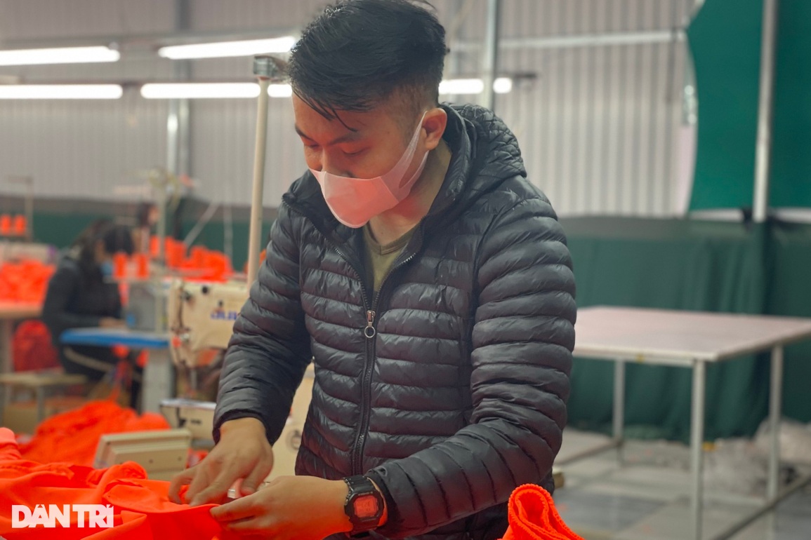 Chạy dịch về quê mở xưởng, thanh niên tạo việc làm cho hàng chục lao động - 1 Chạy dịch về quê mở xưởng, thanh niên tạo việc làm cho hàng chục lao động - 1