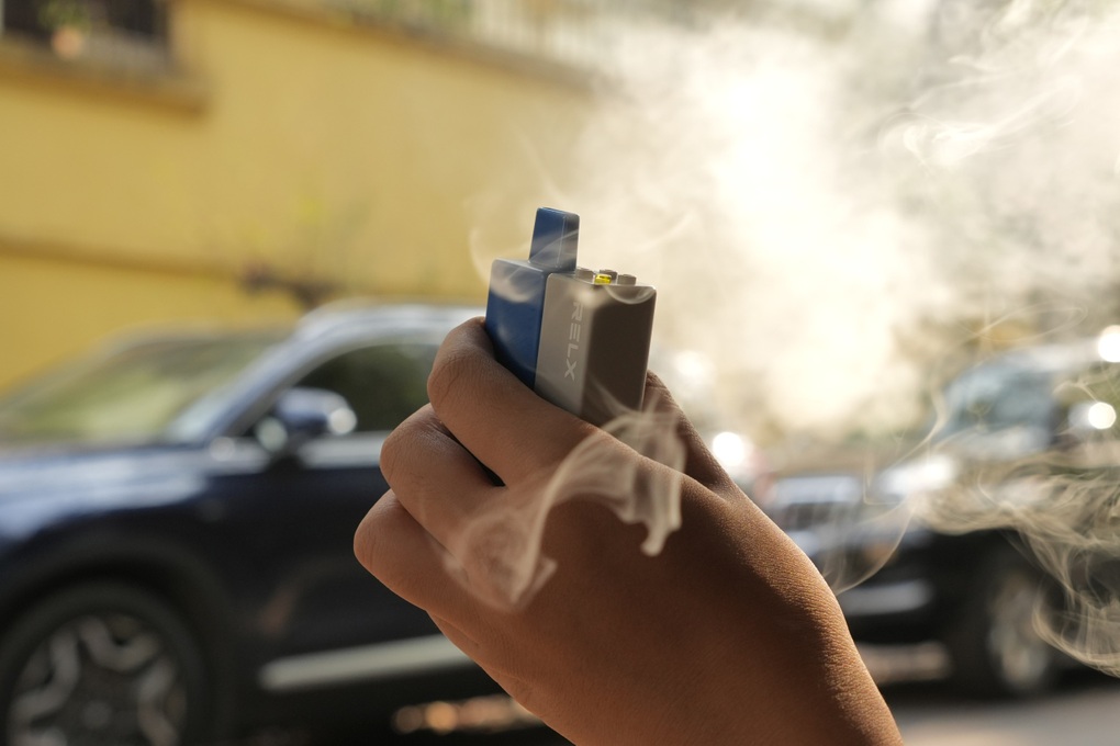 Dấu hiệu ngộ độc thuốc lá điện tử - 1 Dấu hiệu ngộ độc thuốc lá điện tử - 1