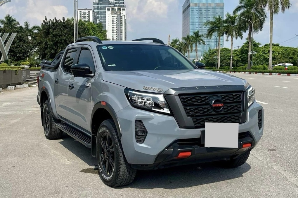 Nissan Navara đi 2 năm lỗ 300 triệu đồng, mất giá hơn Ford Ranger - 1