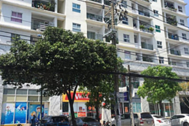 Từ vụ ngân hàng siết nợ chung cư: Người mua nhà nên cẩn trọng