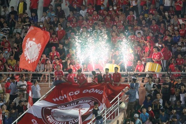 Sân Thống Nhất mở hội trong ngày "derby bóng đá TPHCM"