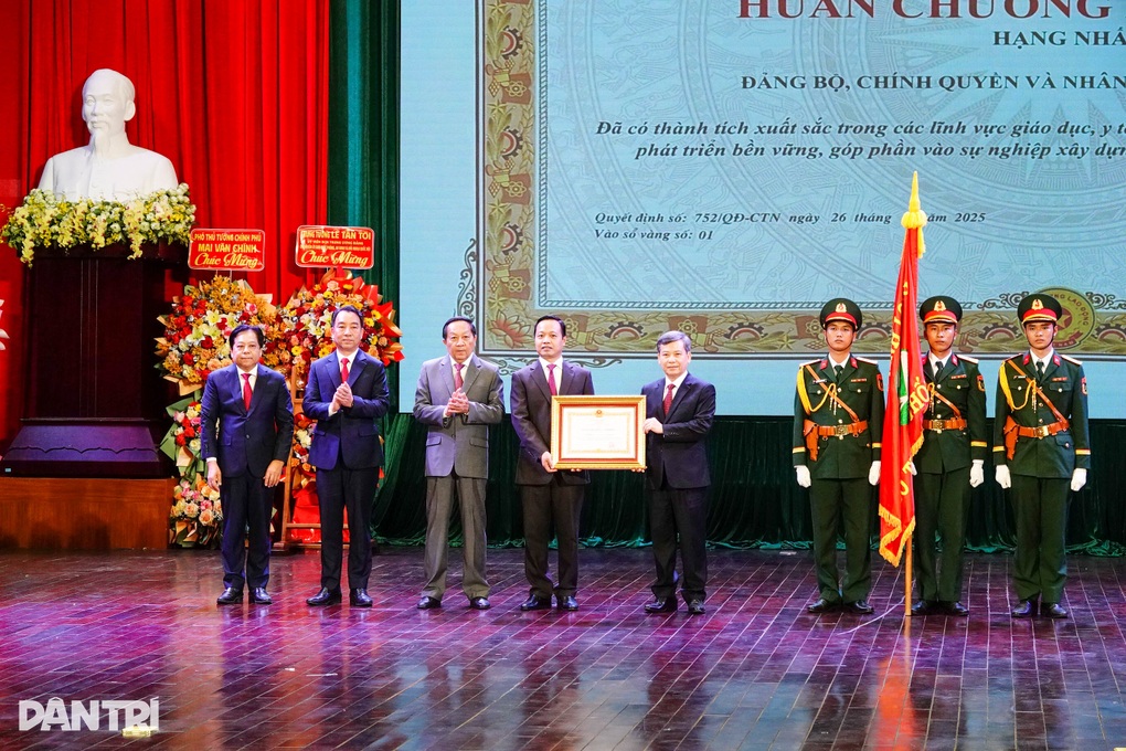 Vĩnh Long nơi sinh thành, dưỡng dục nhiều nhà lãnh đạo tài ba - 2 Vĩnh Long nơi sinh thành, dưỡng dục nhiều nhà lãnh đạo tài ba - 2