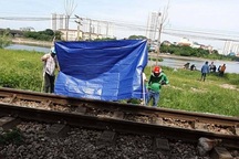 Băng qua đường sắt đi vệ sinh, người đàn ông bị tàu tông tử vong