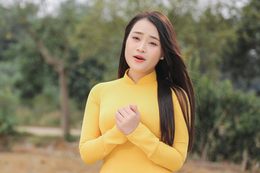 Quán quân Trần Vân Anh ra MV đầu tay tặng người cha đã khuất