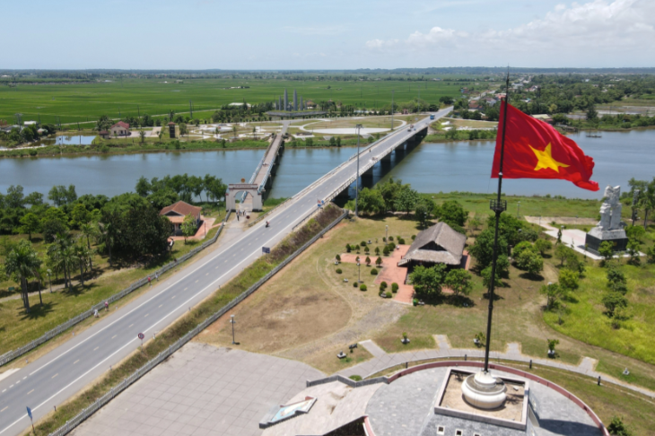 Trọn vẹn một lời thề - 1 Trọn vẹn một lời thề - 1