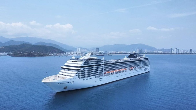 Tàu Du lịch quốc tế đến Nha Trang tham quan