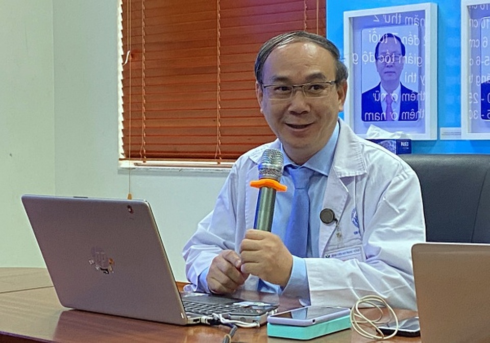 Vì sao con bạn bị thấp lùn? - 1 Vì sao con bạn bị thấp lùn? - 1