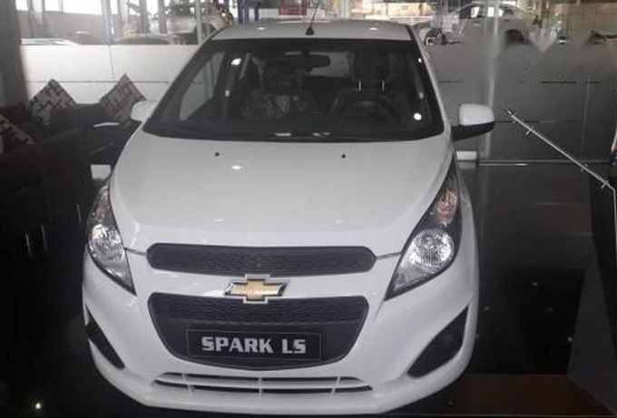 Chevrolet Spark hiện là mẫu ô tô hạng A rẻ nhất thị trường Việt Nam.
