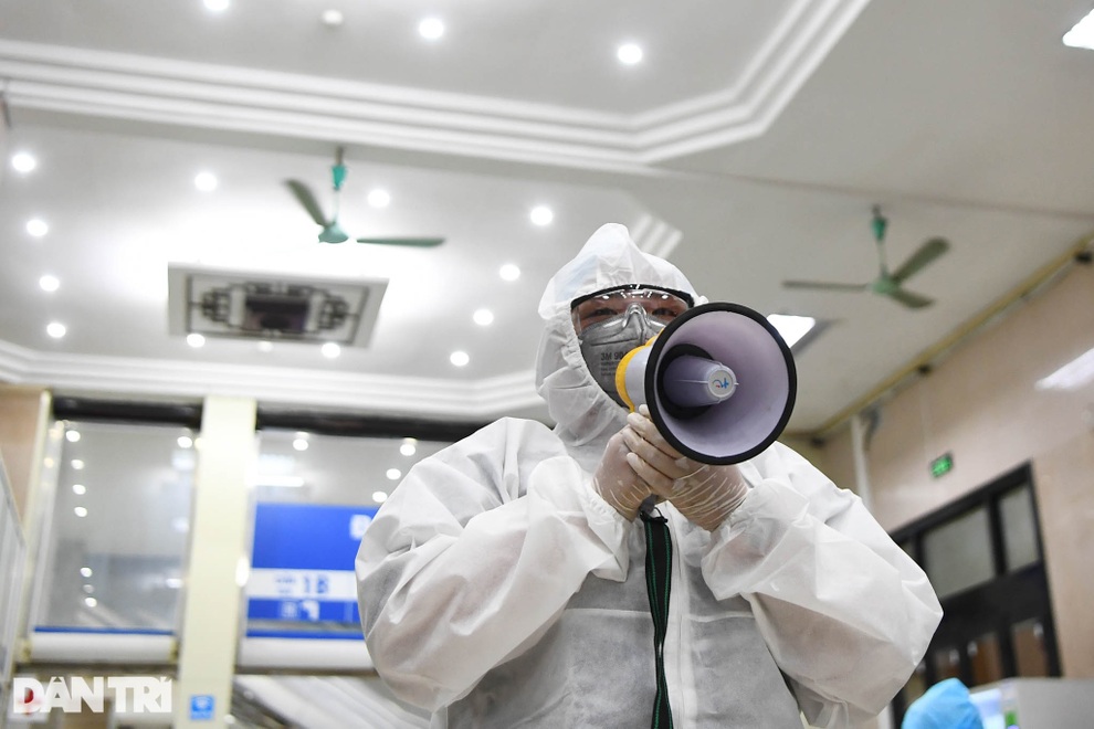 Dịch khó lường, Chủ tịch Hà Nội kêu gọi nhân dân khai báo y tế thường xuyên - 1 Dịch khó lường, Chủ tịch Hà Nội kêu gọi nhân dân khai báo y tế thường xuyên - 1