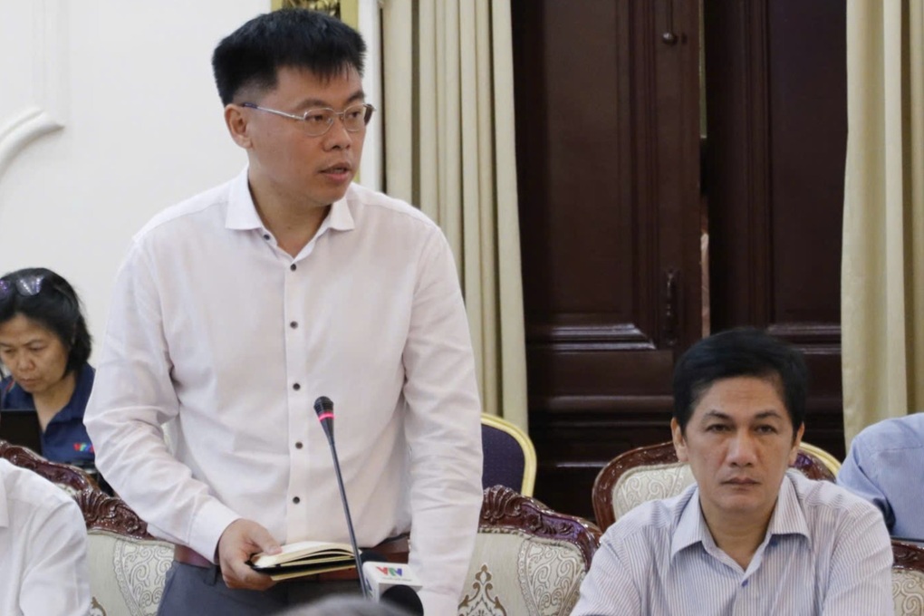 TS Trương Minh Huy Vũ: Vấn đề ở TPHCM là tiền có vào các dự án hiệu quả? - 1 TS Trương Minh Huy Vũ: Vấn đề ở TPHCM là tiền có vào các dự án hiệu quả? - 1