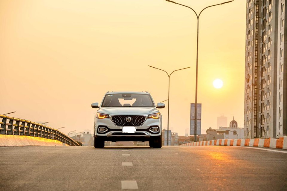 MG HS 2.0T AWD Trophy: Xe cho người thích sự khác biệt - 1 MG HS 2.0T AWD Trophy: Xe cho người thích sự khác biệt - 1