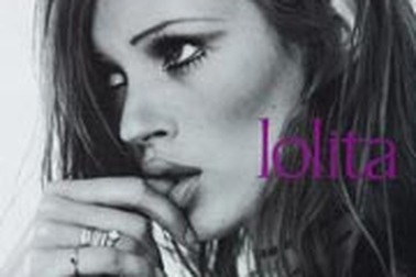 Hồ sơ những cô gái chân dài 