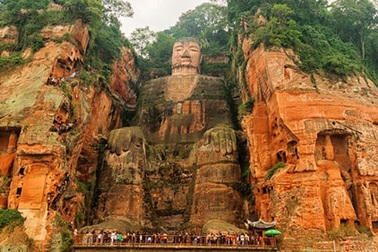 Choáng ngợp với 10 bức tượng hùng vĩ nhất thế giới