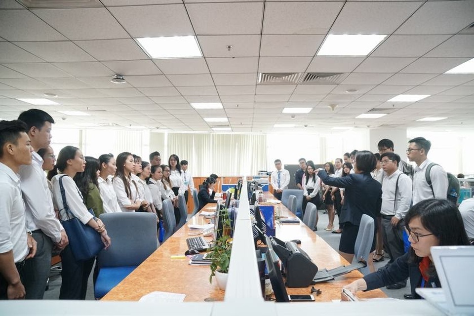 Là sinh viên UEF: Vô tư học, an tâm nghề nghiệp sau khi ra trường - 5 Là sinh viên UEF: Vô tư học, an tâm nghề nghiệp sau khi ra trường - 5