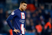 PSG chơi lớn, vung núi tiền để "gây chiến" với Kylian Mbappe