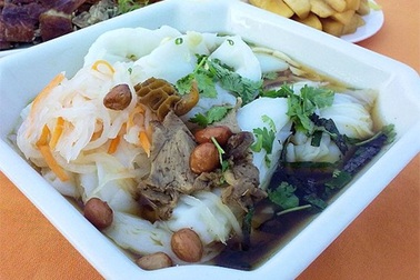 Nhà hàng đèn lồng đỏ khai trương món phở lạnh “Shuan fen” Tân Dương