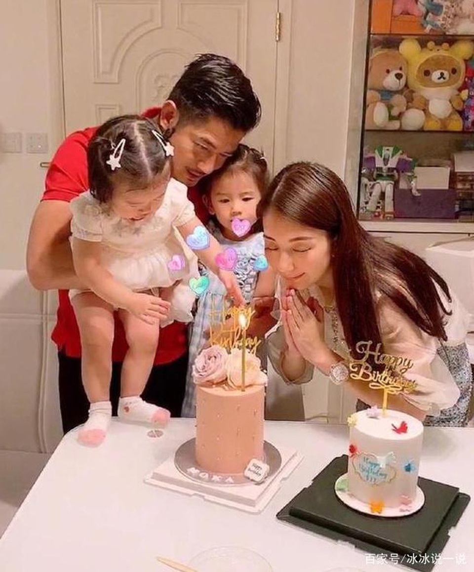 Tình trường khét tiếng của Quách Phú Thành trước khi lấy vợ kém 22 tuổi - 11 Tình trường khét tiếng của Quách Phú Thành trước khi lấy vợ kém 22 tuổi - 11