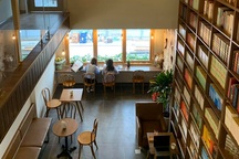 Quán cà phê cho những "mọt sách" ở Sài Gòn