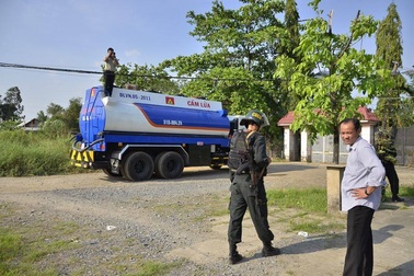 Bộ Công an triệt phá đường dây "rút ruột" xe chở xăng dầu