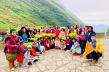 Viên chức hoạt động nghệ thuật, hướng dẫn viên du lịch nhận hỗ trợ ra sao?