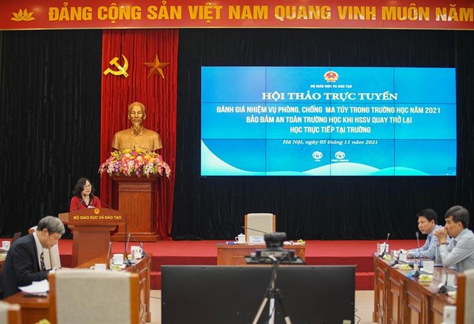 Quang cảnh hội nghị tại điểm cầu Bộ GD&ĐT.