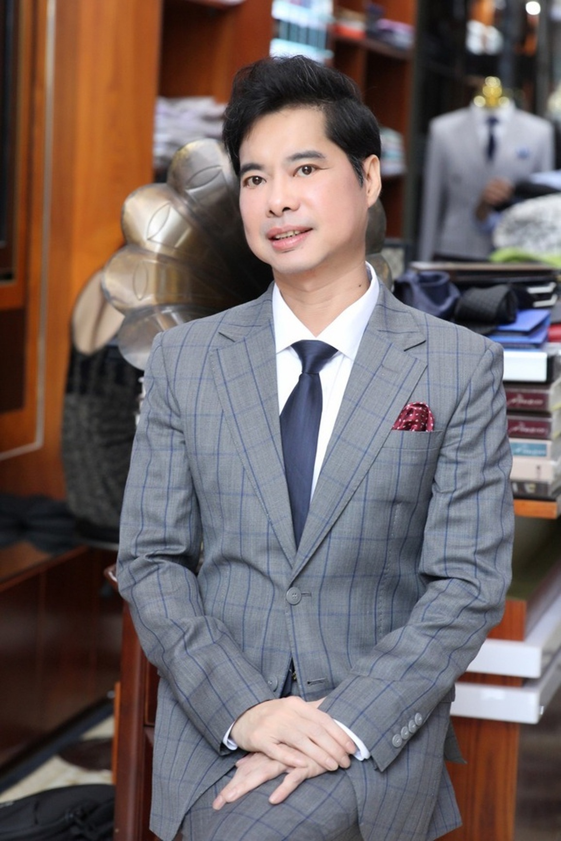 Dàn nghệ sĩ Việt đình đám chúc mừng năm mới độc giả Dân trí - 3 Dàn nghệ sĩ Việt đình đám chúc mừng năm mới độc giả Dân trí - 3