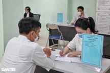 Lèo tèo vài người tìm đến phiên giao dịch việc làm đầu năm