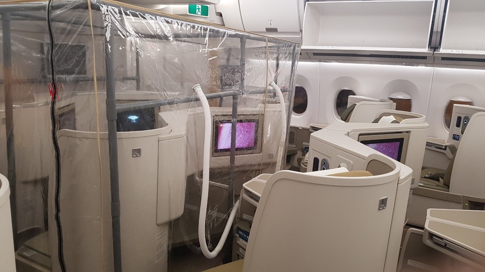 “Bảo hộ đặc chủng” trên máy bay đi Guinea Xích đạo “giải cứu” người Việt - 6 “Bảo hộ đặc chủng” trên máy bay đi Guinea Xích đạo “giải cứu” người Việt - 6