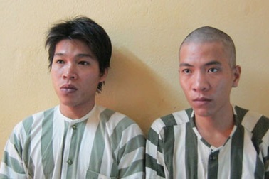 Đi đòi nợ bị người lạ đâm chết