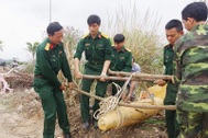 Di dời, huỷ nổ quả bom 250 kg giữa khu dân cư