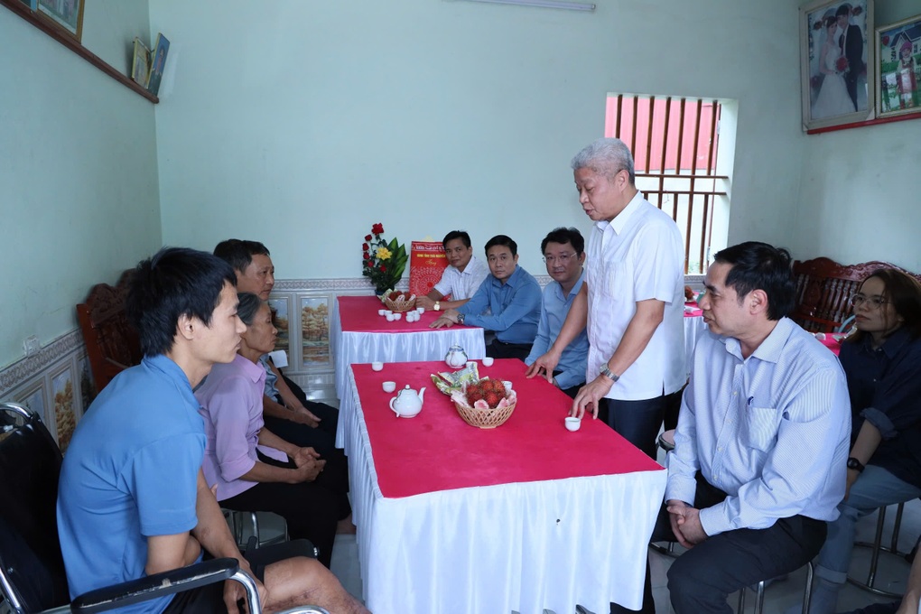 Mất chân, hỏng mắt khi làm việc: Cảnh báo nhức nhối về an toàn lao động - 1 Mất chân, hỏng mắt khi làm việc: Cảnh báo nhức nhối về an toàn lao động - 1