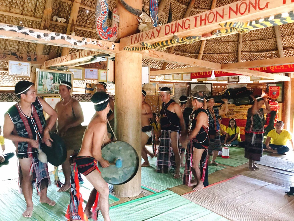 Điểm đến Bha Lee-Tà Làng, khám phá văn hóa của đồng bào Cơtu Quảng Nam - 4 Điểm đến Bha Lee-Tà Làng, khám phá văn hóa của đồng bào Cơtu Quảng Nam - 4