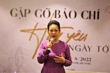 Đà Nẵng xử phạt đơn vị họp báo chương trình ca nhạc có ca sĩ Khánh Ly