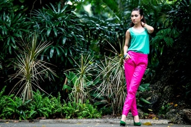 "Tình cũ" của Bùi Anh Tuấn rạng rỡ trong bộ ảnh mới