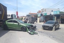 Truy tìm xe ben tông xe Mercedes gây tai nạn liên hoàn rồi bỏ chạy