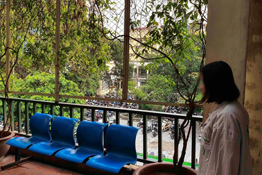 Hà Nội: Nhặt được 12 triệu trong bệnh viện, bệnh nhân chờ người đánh rơi đến nhận