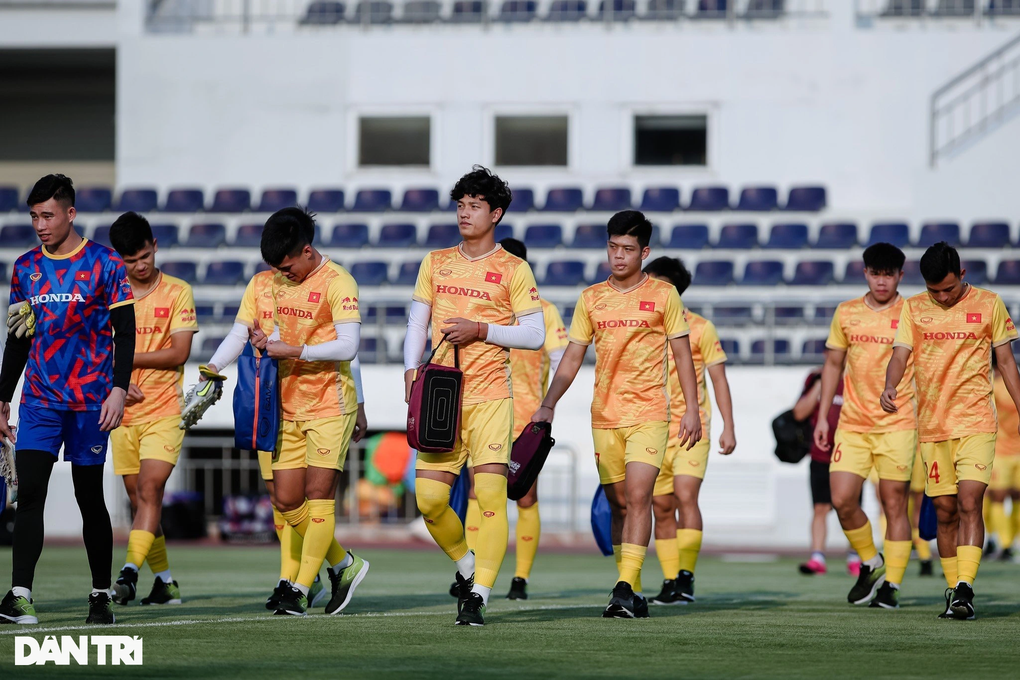 U22 Việt Nam có thêm lực lượng, bắt đầu rèn chiến thuật - 2 U22 Việt Nam có thêm lực lượng, bắt đầu rèn chiến thuật - 2