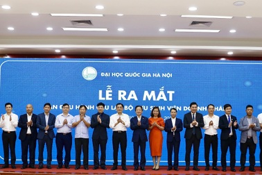 Ông Đỗ Quang Hiển làm Chủ tịch CLB Cựu sinh viên Doanh nhân ĐHQG Hà Nội