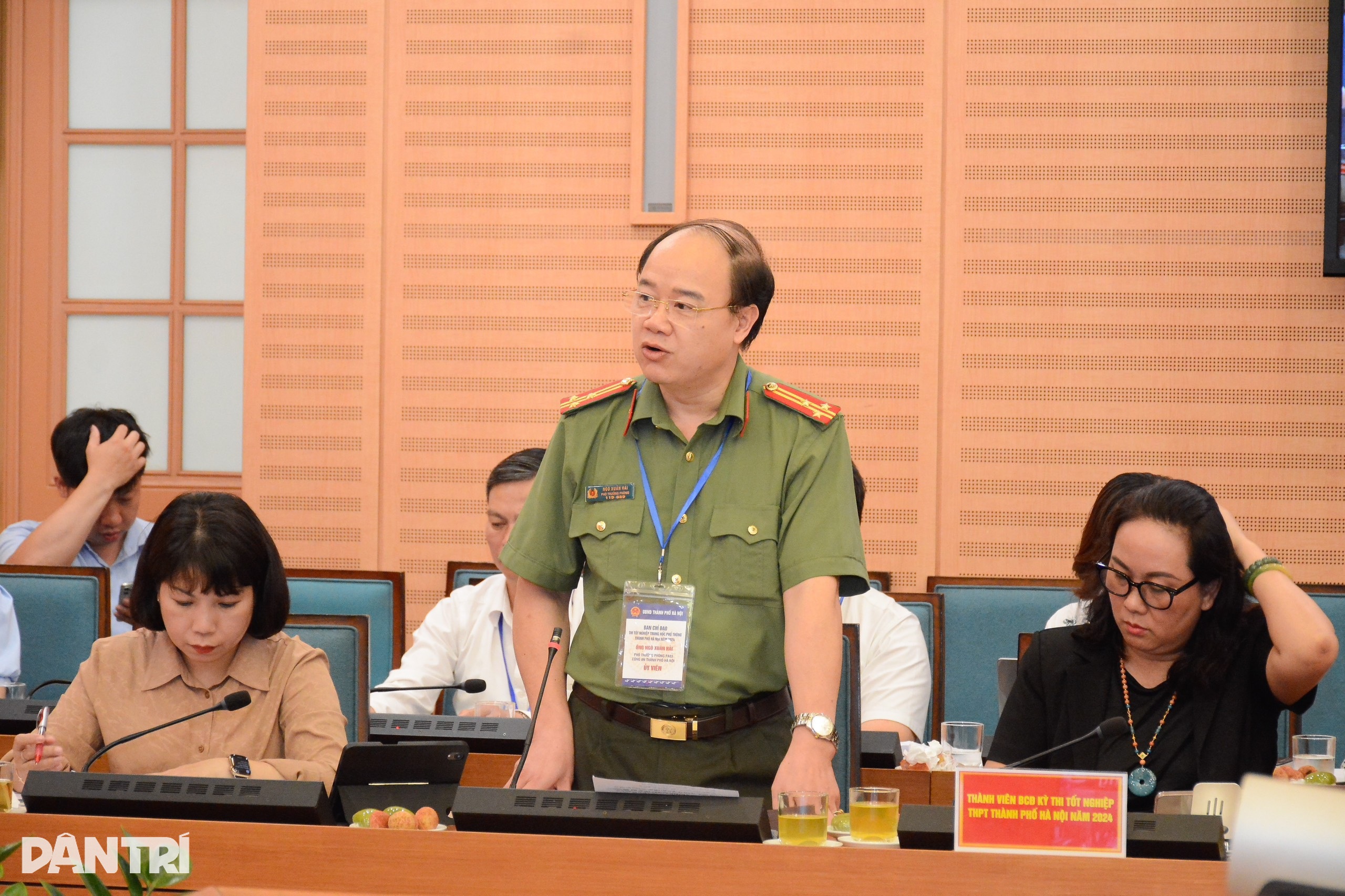 ដោះស្រាយមុខវិជ្ជាដែលផ្សាយព័ត៌មានលេចធ្លាយសំណួរប្រឡងថ្នាក់ទី១០ ត្រូវប្ដូរទាំងអស់នៅម៉ោង ៥ ព្រឹក - ១ Xử lý đối tượng tung tin lộ đề thi lớp 10, phải thay toàn bộ lúc 5h sáng - 1