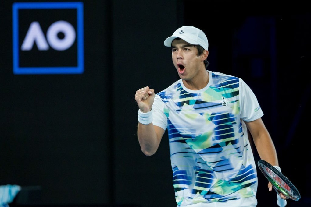 Rafael Nadal trở thành cựu vô địch Australian Open - 2 Rafael Nadal trở thành cựu vô địch Australian Open - 2
