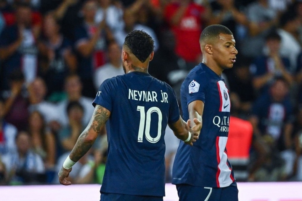 Mbappe nhận được đặc quyền lớn ở PSG sau cơn giận dỗi - 1 Mbappe nhận được đặc quyền lớn ở PSG sau cơn giận dỗi - 1