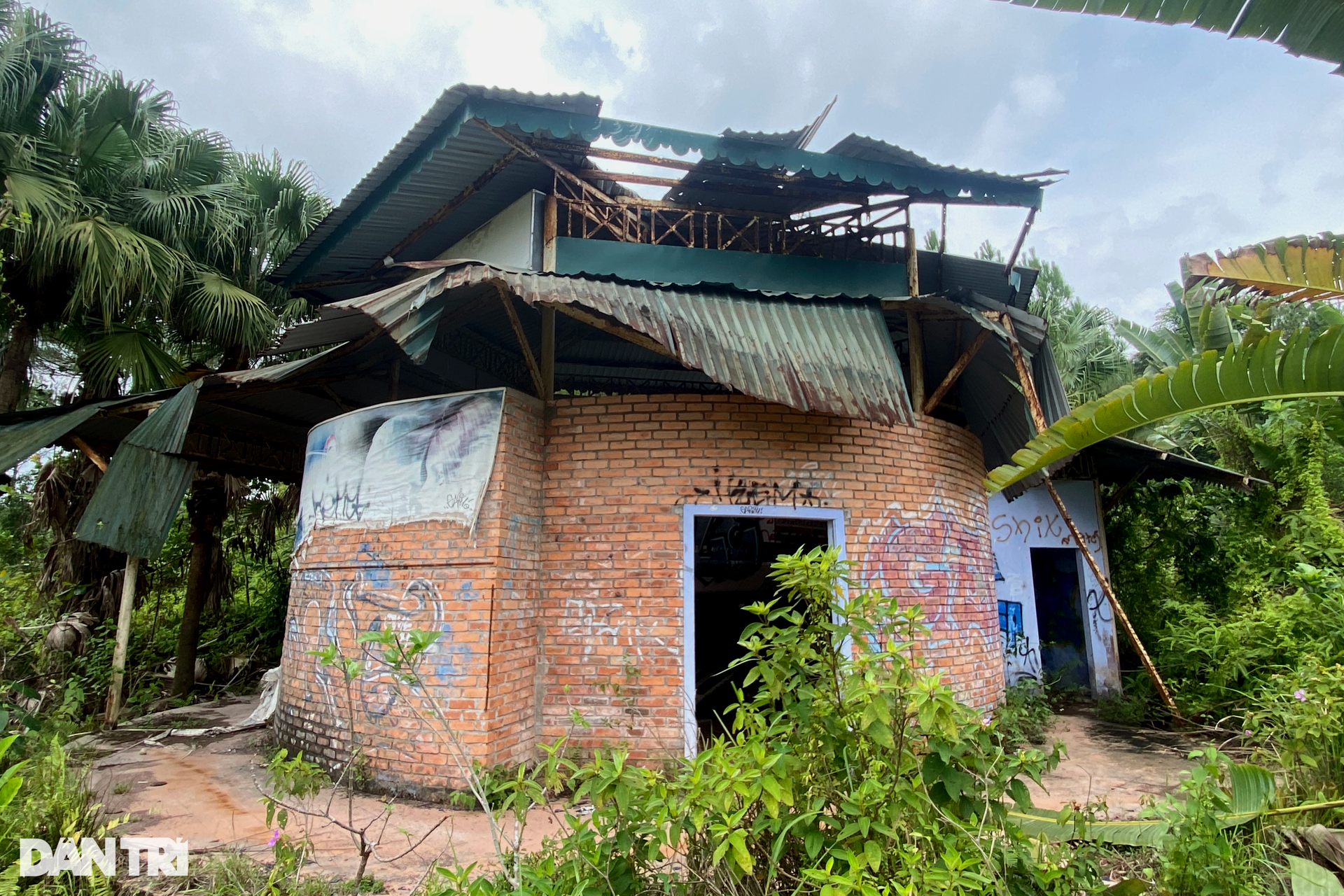 Bên trong công viên Thủy Tiên, nơi sắp diễn ra giải đua ô tô địa hình ở Huế - 7 Bên trong công viên Thủy Tiên, nơi sắp diễn ra giải đua ô tô địa hình ở Huế - 7